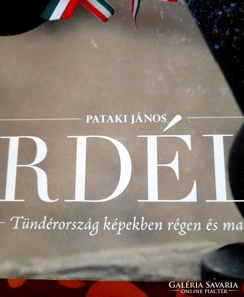 ERDÉLY "Tündérország  képekben régen és ma" dedikált