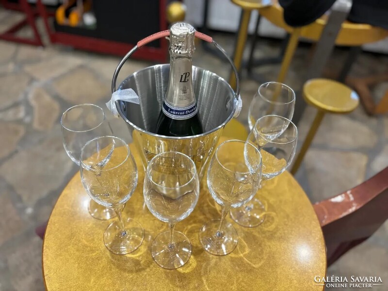 Laurent-Perrier pezsgőhűtő ajándékszett 6 kristálypohárral – bőrdíszítéses nemesacél veder, exkluzív
