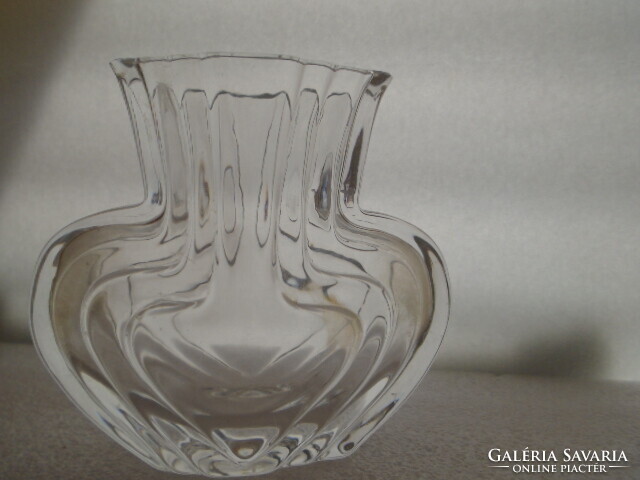 Gyönyörű, vintage  SKRUF Royal Krona 100% ólomkristály üvegváza Lars Hellstentől.