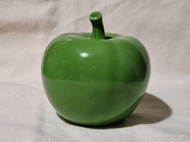 Mázas kerámia alma figura hibátlan állapotban 9 cm. magas