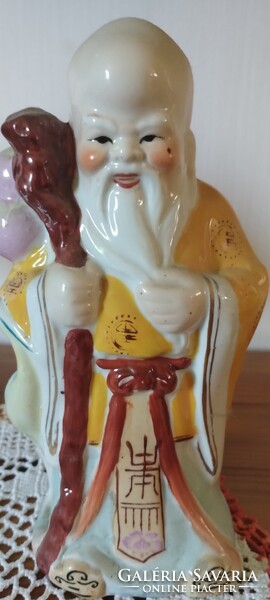 Kínai bölcs porcelán szobor