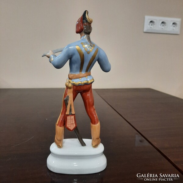 Mesterfestős Herendi Hadik Huszár porcelán figura. 1. Oszt.