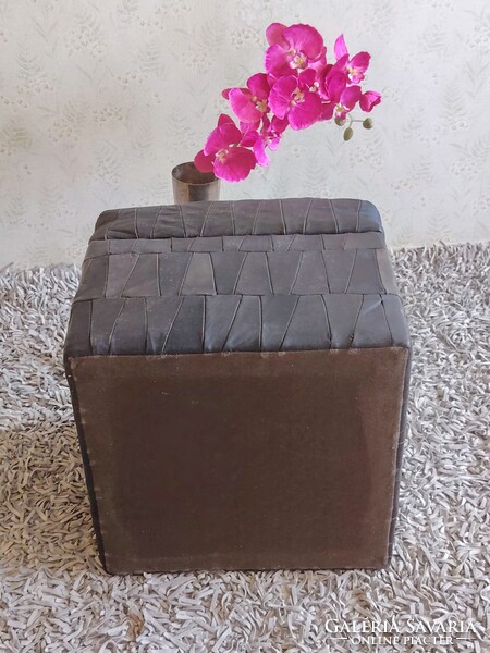 Patchwork Bőr tárolós design Sved puff ALKUDHATÓ