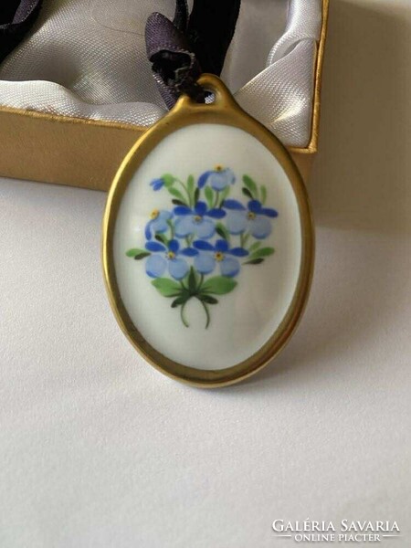 Herendi Medál bársony szalagon