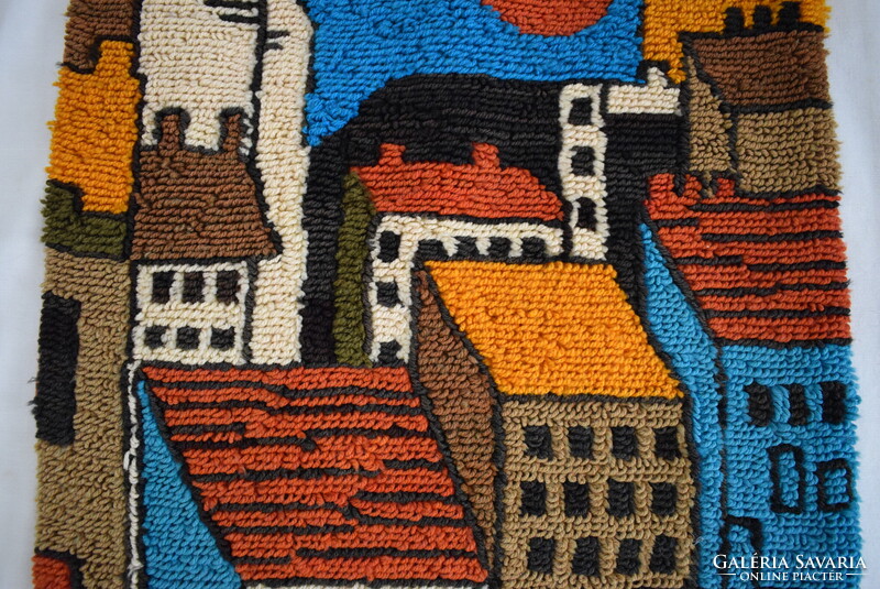 Város látkép fali szőnyeg , falikárpit retro régi subázott kézimunka 120x64cm