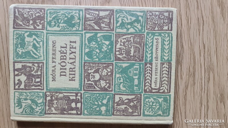 Móra Ferenc mesekönyvek (A honti igricek, Dióbél királyfi, A dorozsmai varjú)