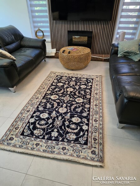 Selyemkontúros iráni nain 120x200 kézi gyapjú perzsa szőnyeg FZ65