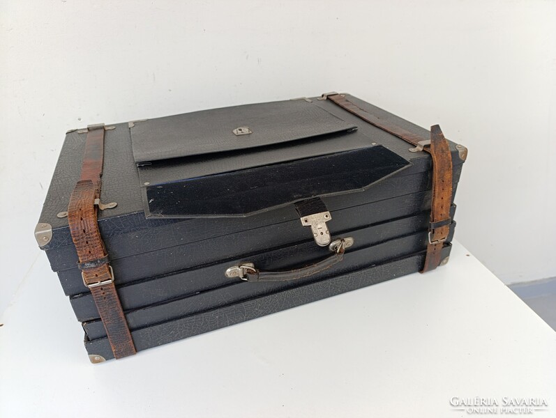 Antik bőrönd jelmez film színház kellék különleges méretű szemüveg karóra óra ügynök tálcás koffer