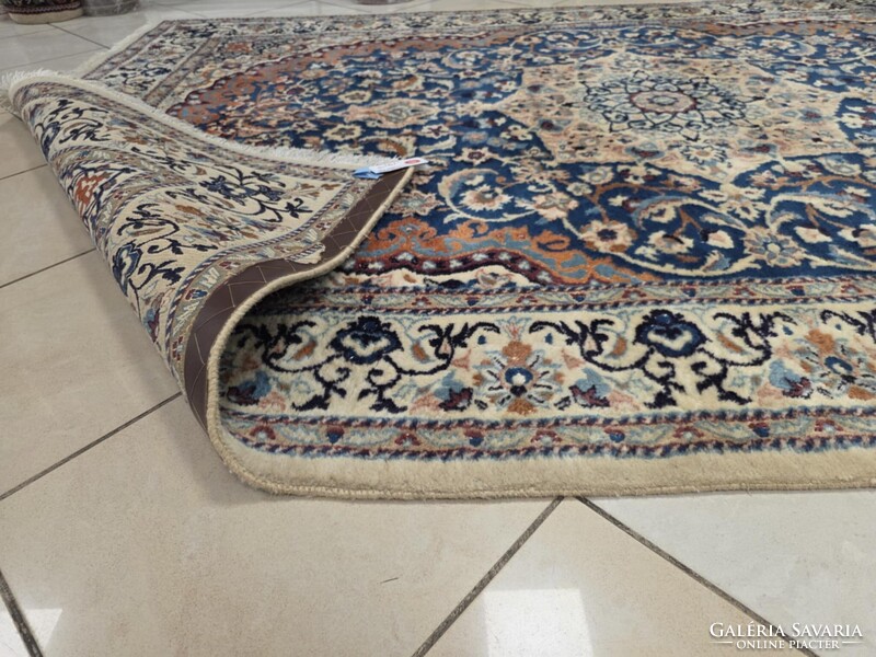 Különleges egyedi színvilágú selyemkontúros iráni nain 200x295 kézi  gyapjú perzsa szőnyeg FZ70