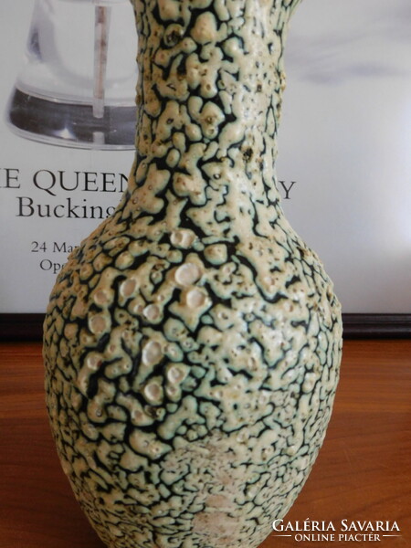 Krajtsovits Margit kerámia váza