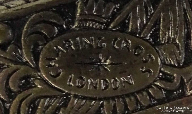 1W949 Kisméretű fém vázas csont markolatos kovás pisztoly replika