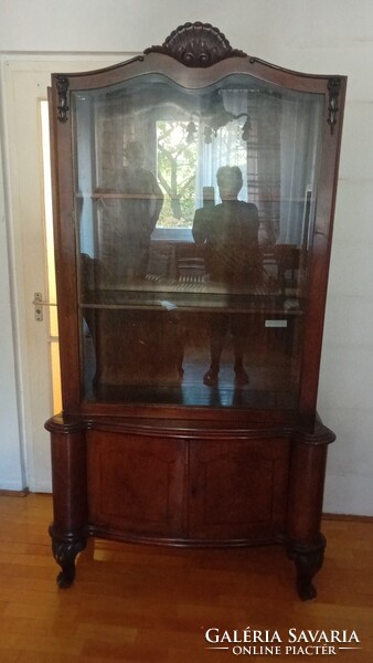 Antik vitrines szekrény