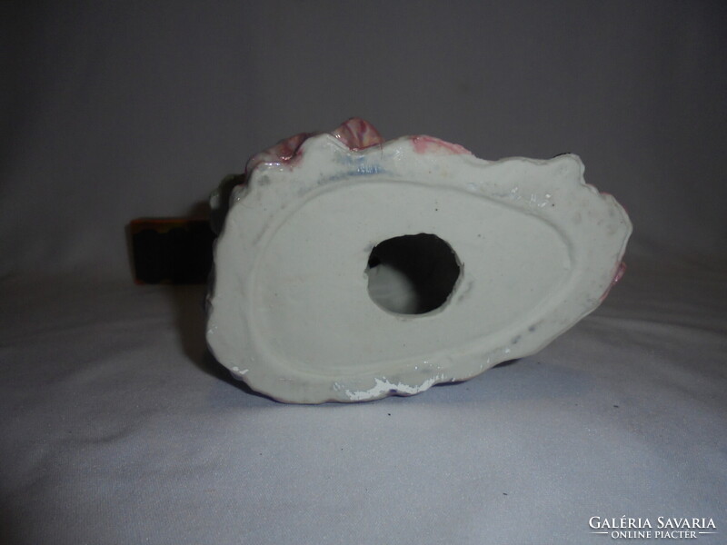 Legyezős hölgy galambbal - porcelán nipp, figura