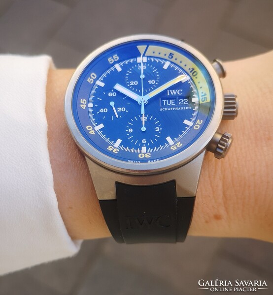 IWC Schaffhausen - Aquatimer Chronograph "Split Yellow" - Doboz, papírok, Tiktakwatch garancia