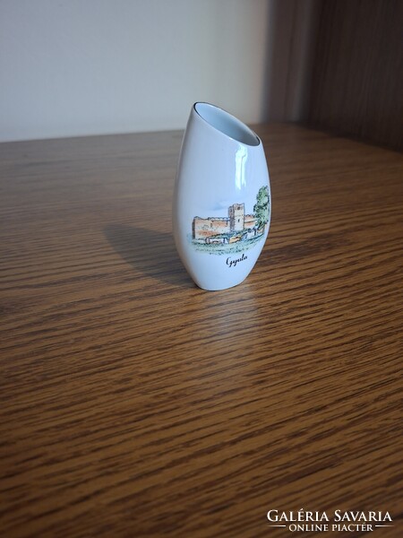 Aquincumi porcelán emlék váza. Gyula. 10 cm. Hibátlan. Jelzett