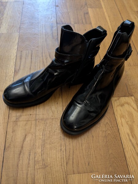 Kurt Geiger brit premium márkás női 37-38-as fekete bokacsizma, bokacipő
