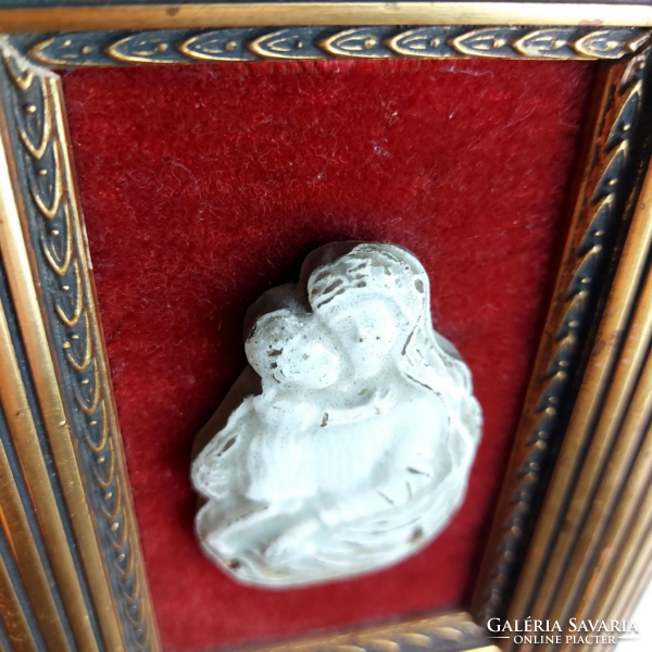 19. századi antik Madonna dombormű aranyozott faragott fakeretben