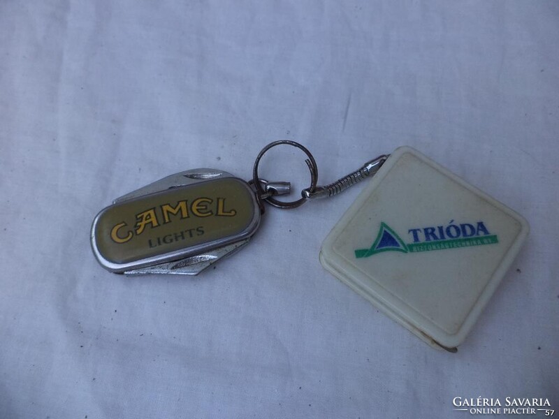 Retro mini kulcstartó bicska (5612)