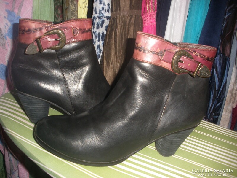 Laura Vita SoftComfort bőr bokacsizma 37