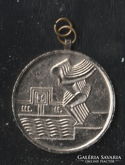 Úszó felnőtt bajnokság érem, ezüst hatású