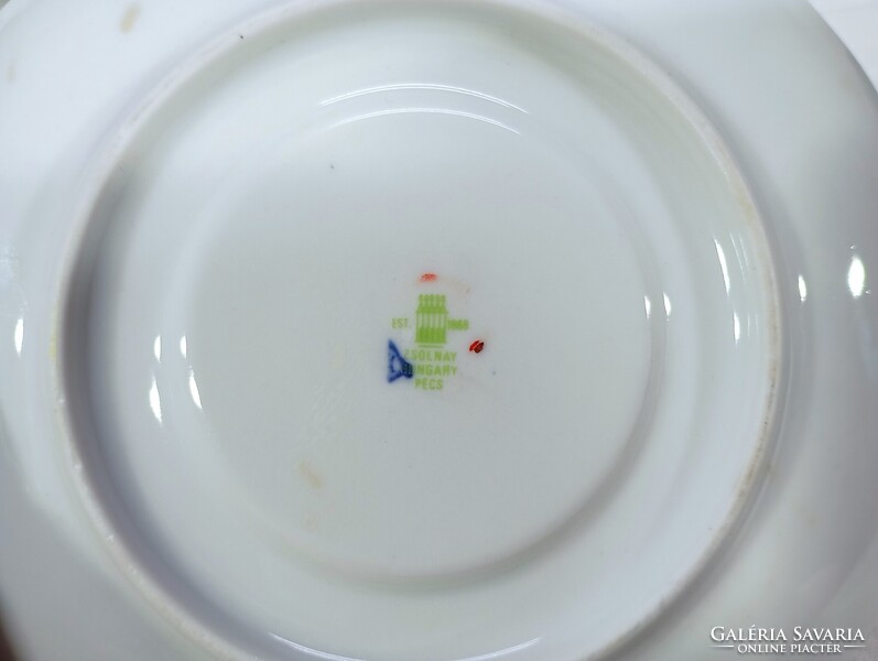 Zsolnay Pompadour III kávéscsészék TOP állapotban, sérülésmentesek.