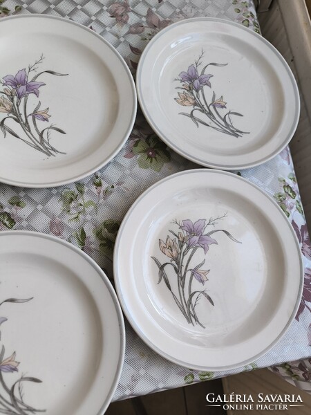 Kerámia  csésze, kistányér, süteményes tányér eladó!