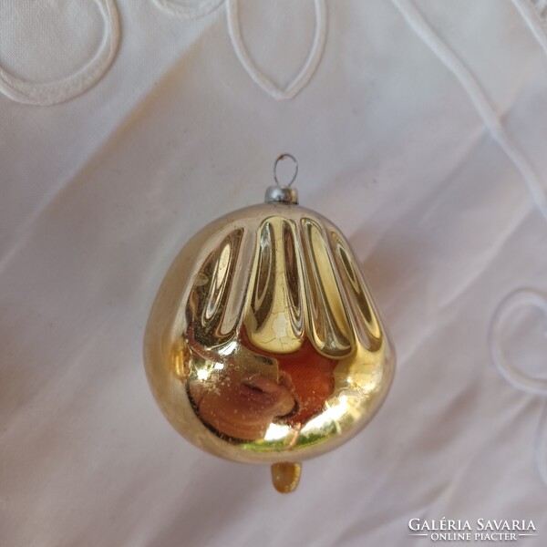 Régi karácsonyfadísz-arany színű, fújt üveg lampion