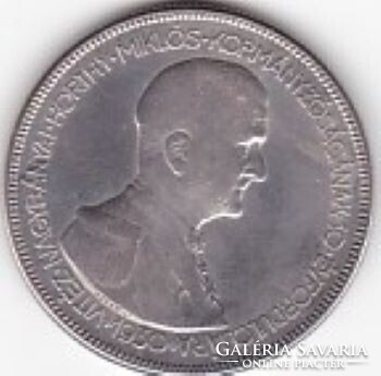 Horthy Miklós  jobbra néz