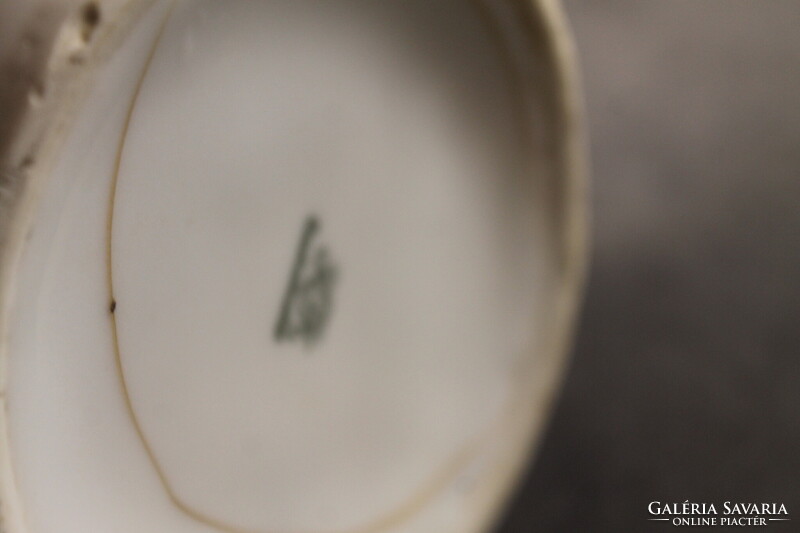 Antik ibolyás nagyméretű hasas bögre 669