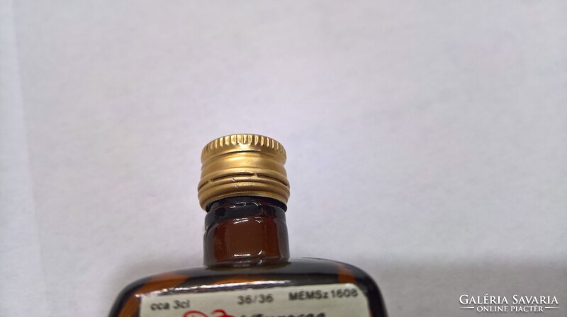 Retro Vintage Triple Sec mini ital likőr bontatlan