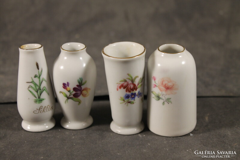 Hollóházi mini vázák 671