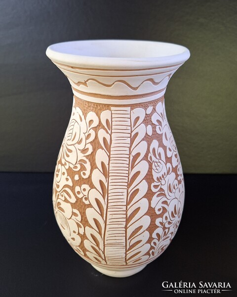 Korondi kerámia váza 21 cm magas