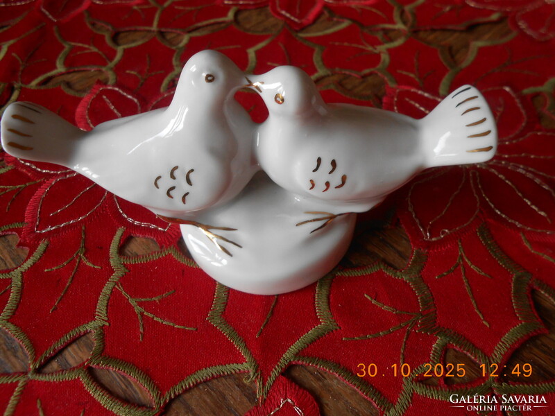 Zsolnay ritka galamb pár