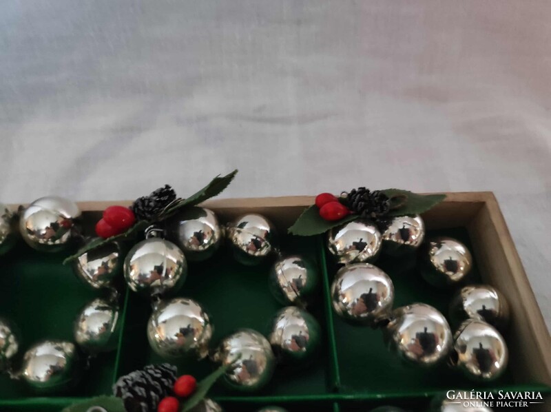 Retró gablonzi karácsonyfa díszek