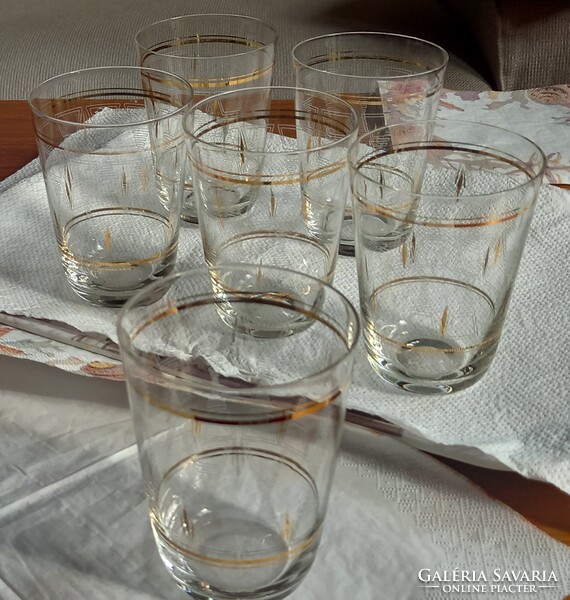 Régi, szépen metszett, aranyozott üvegpohár készlet (6 vizespohár)
