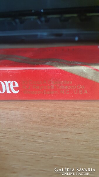 Régi More cigaretta