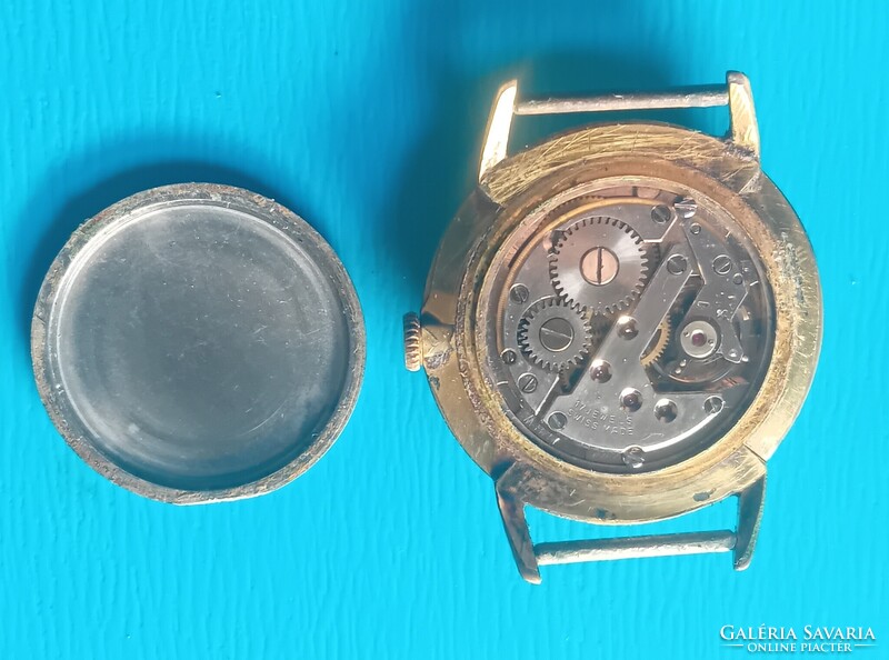 Cornavin svájci karóra