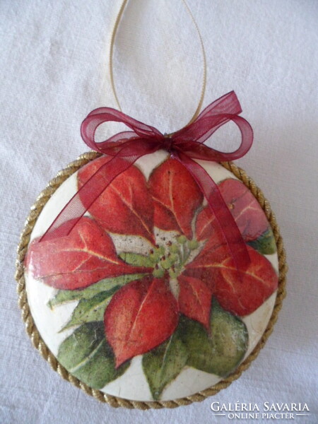 Karácsonyfadísz dekupázs technikával