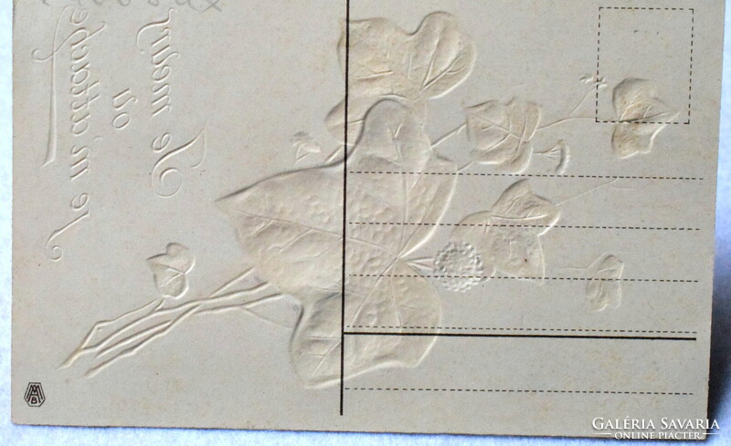 Antik szecessziós dombornyomott üdvözlő képeslap borostyánlevél