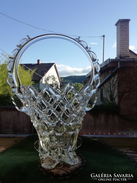 Szakított art deco kosár gyönyörű üveg 29 cm magas egy költemény