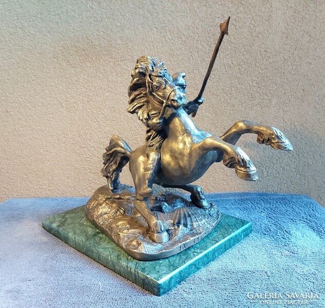 Babusa János: A bitang szkíta — egyedi bronzszobor, 24 cm