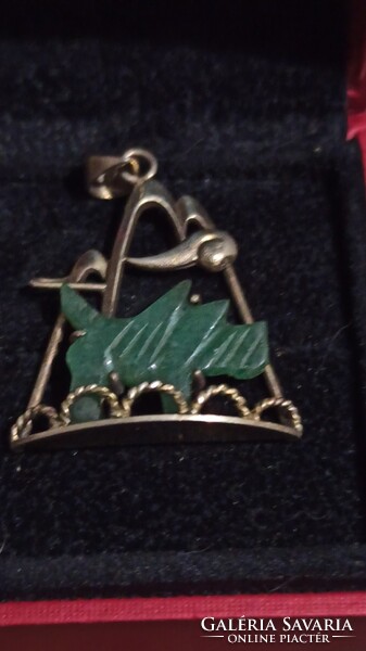 Ezüst medál/nefrit