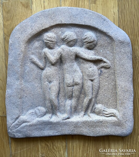 Medgyessy Ferenc (1881-1958) Harom gracia terakotta dombormu