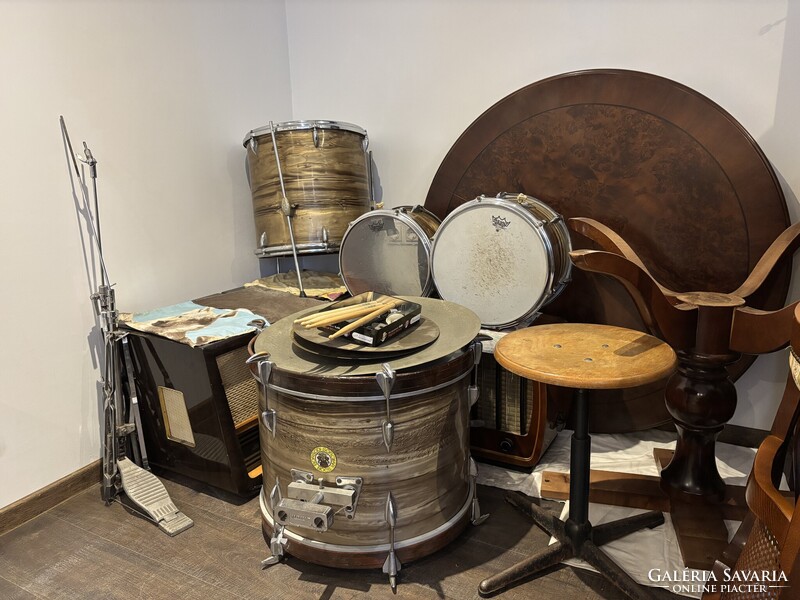 Vintage Amati dobszett