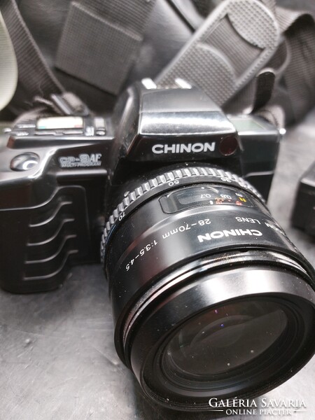 Chinon CP-9AF Multi-Program SLR Film Camera w/ 28-70mm F3.5-4.5 Lens.4176b