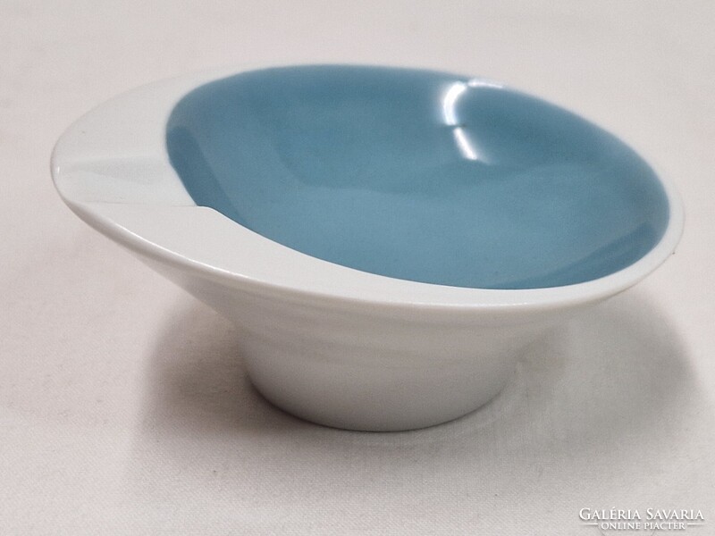 Art deco stílusú Royal Dux porcelán hamutál hibátlan állapotban 4,5 cm. magas