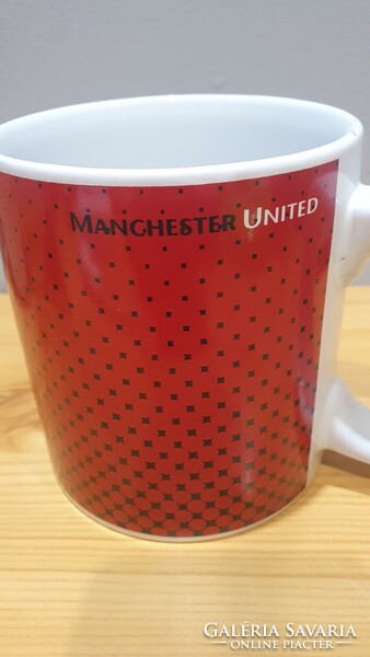 Eladó Manchester United bögre 0,5 liter