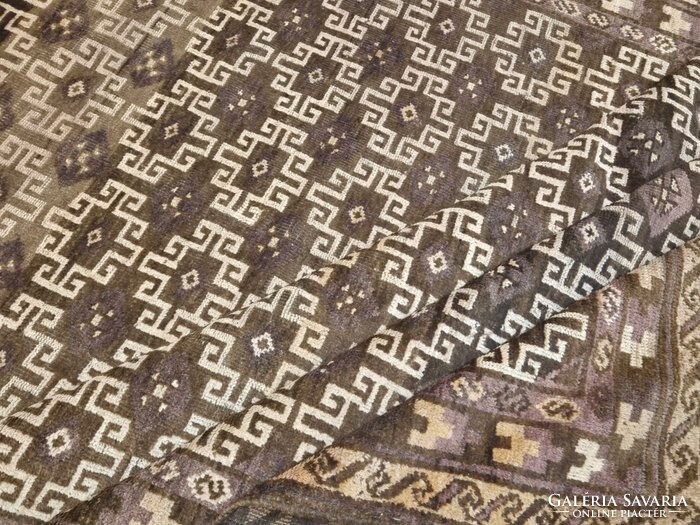 BELUDJ szőnyeg, 273x178 cm