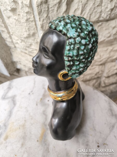 Art Deco színes Keràmia figura  ritka Ràhmer  Mària jelzett. Nem az Izsépi keràmia !!