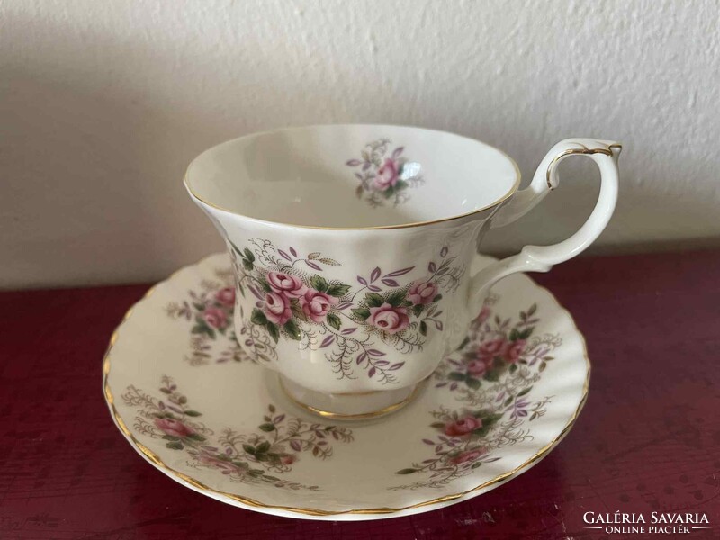 Royal Albert 'Levendula Rose'' teás csésze és csészealj!